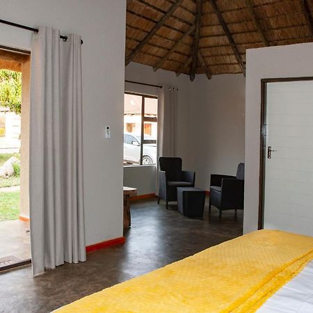 Bongan Safari Lodge Mbabat Extérieur photo